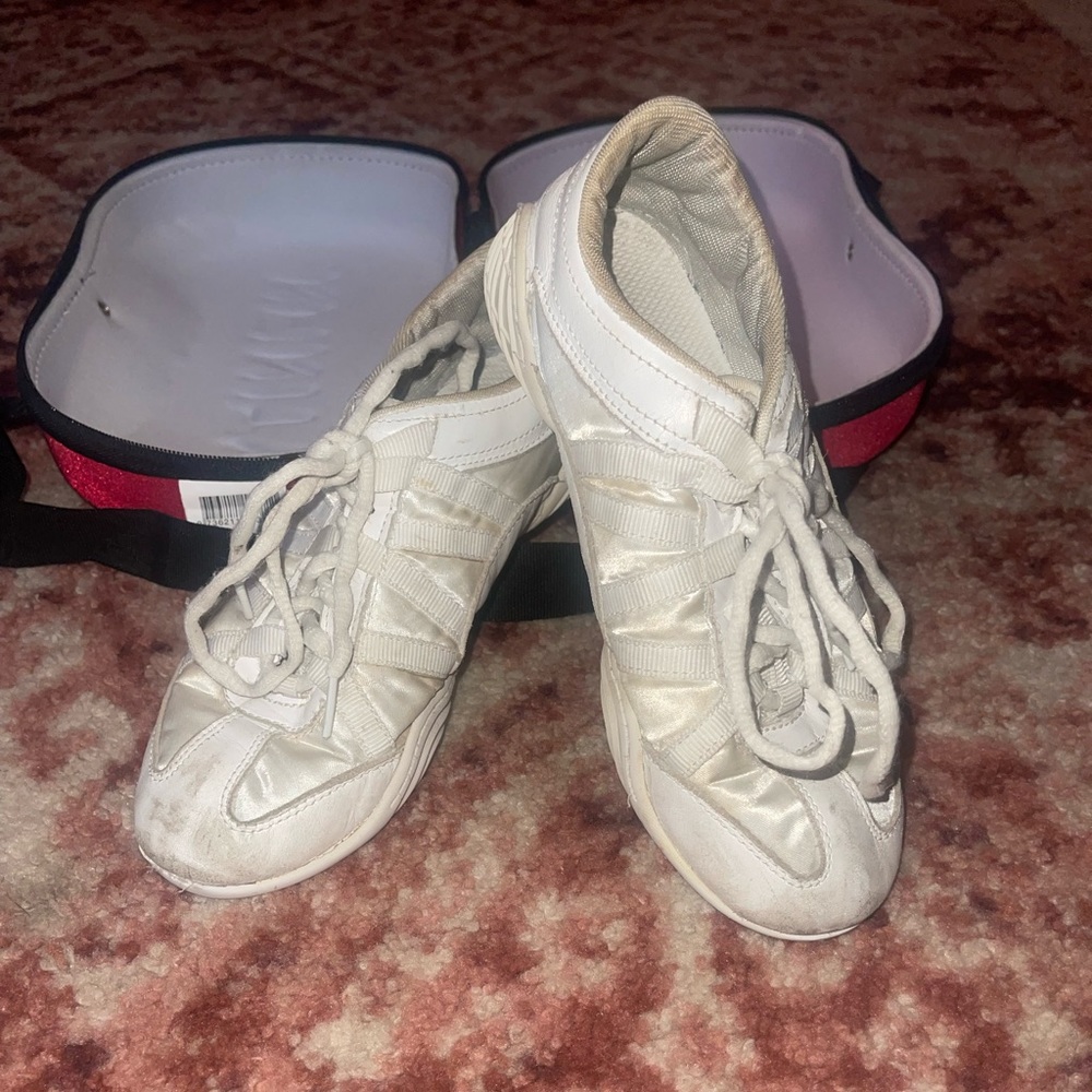 ☆Nfinity Evolution Cheer Shoes☆